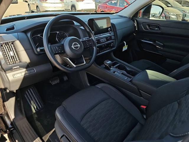 new 2025 Nissan Pathfinder car, priced at $44,835