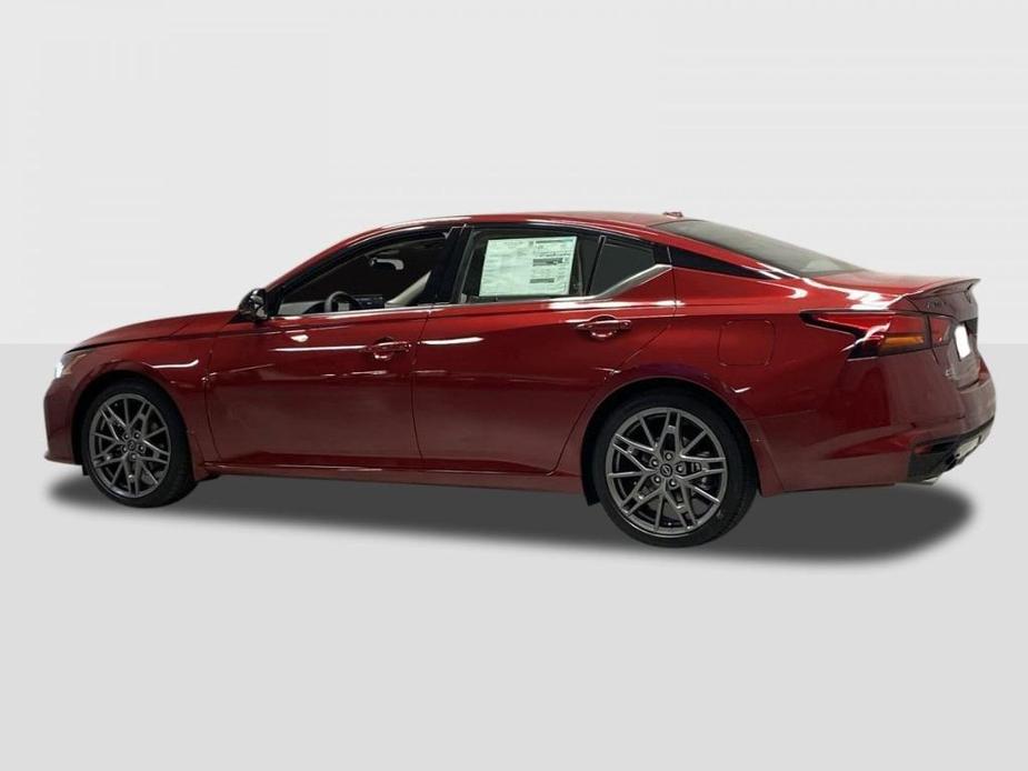 new 2024 Nissan Altima car, priced at $36,014