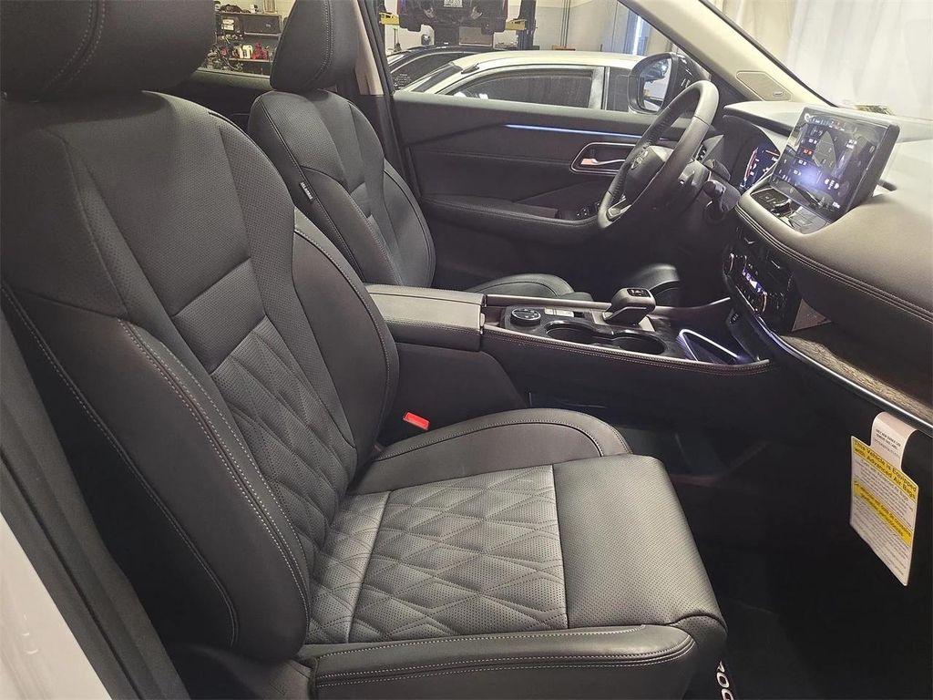 new 2025 Nissan Rogue car, priced at $49,165