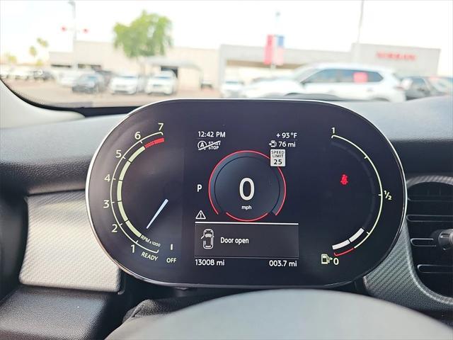 used 2024 MINI Hardtop car, priced at $25,888