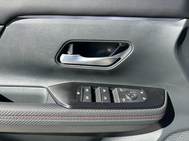 new 2025 Nissan Kicks car, priced at $29,530