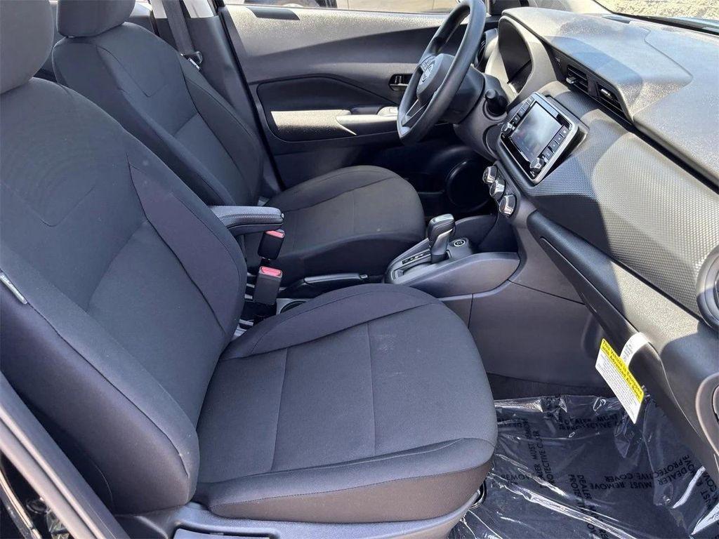 new 2025 Nissan Kicks car, priced at $23,975