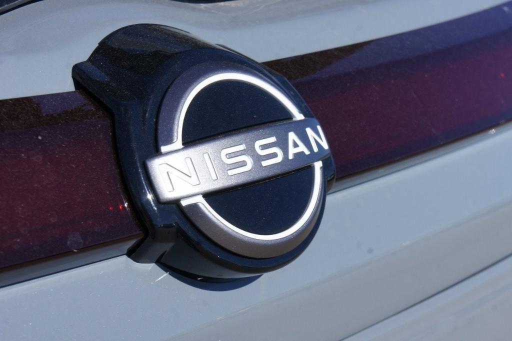 new 2024 Nissan Kicks car, priced at $22,108