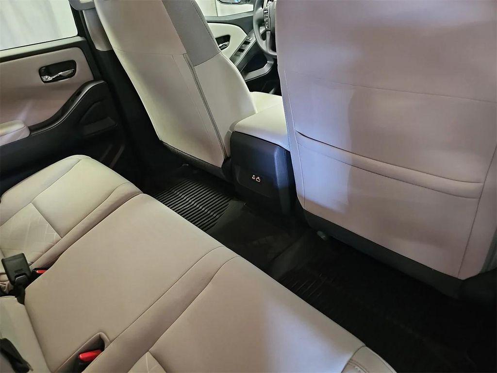 new 2025 Nissan Frontier car, priced at $37,780