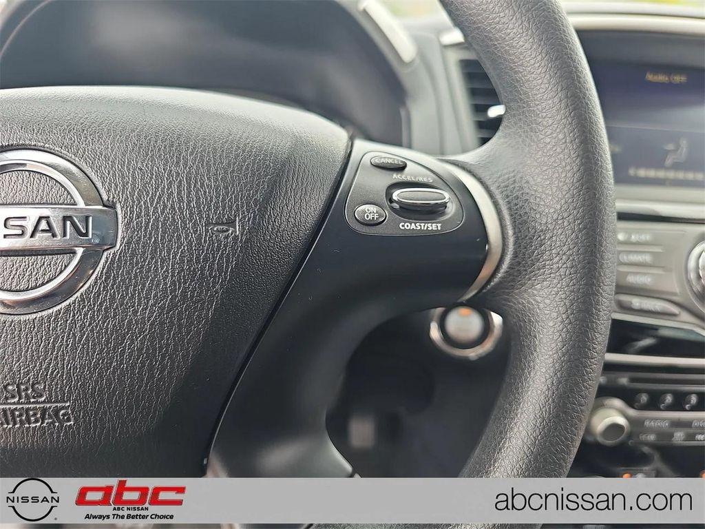 used 2020 Nissan Pathfinder car, priced at $13,999