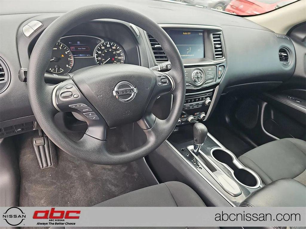 used 2020 Nissan Pathfinder car, priced at $13,999
