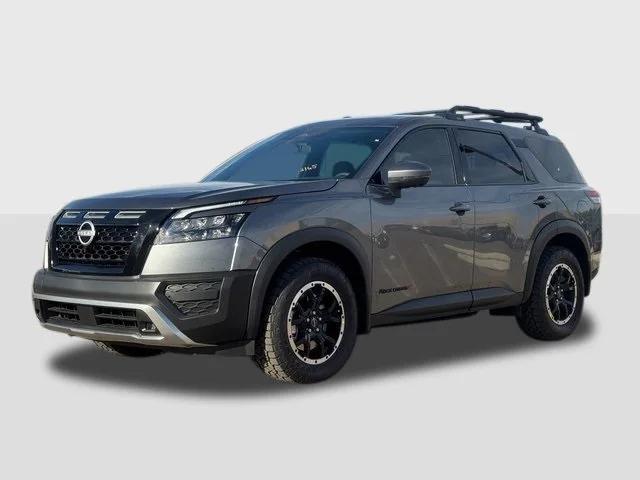 new 2025 Nissan Pathfinder car, priced at $47,175