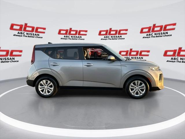 used 2022 Kia Soul car, priced at $16,358