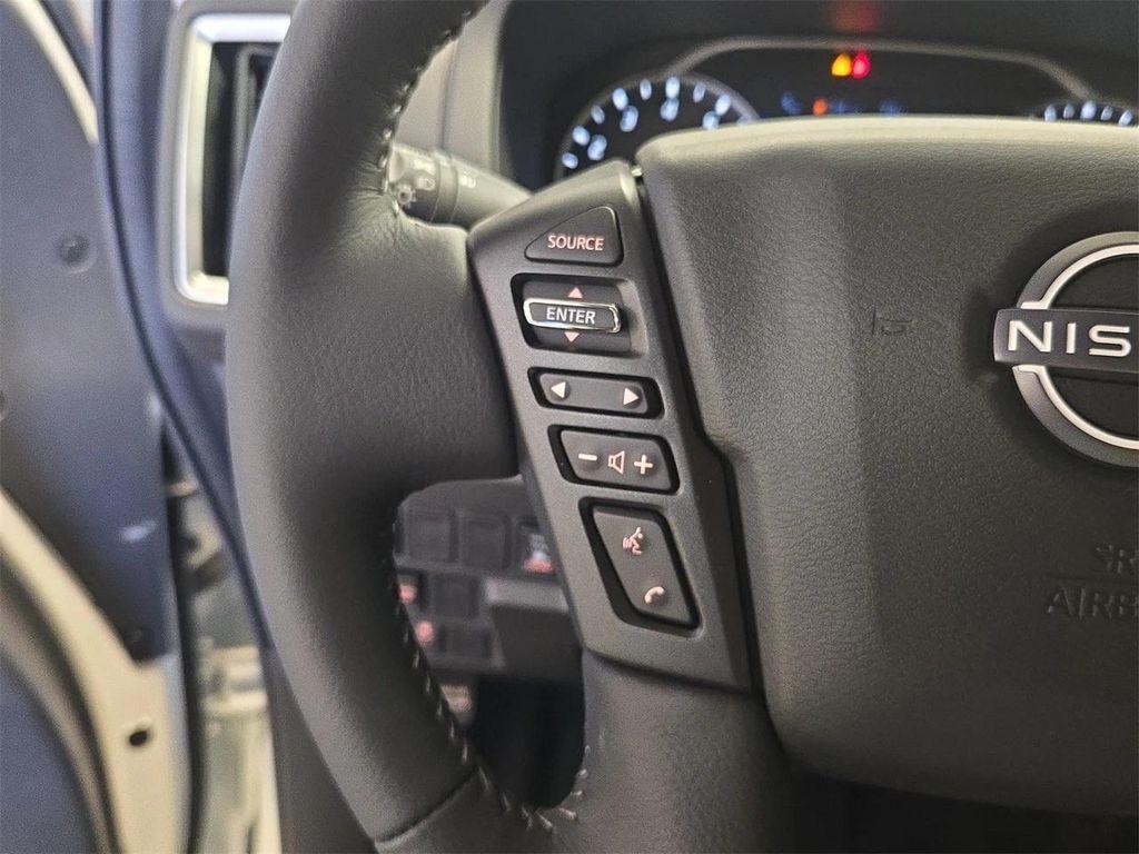 new 2025 Nissan Frontier car, priced at $39,925