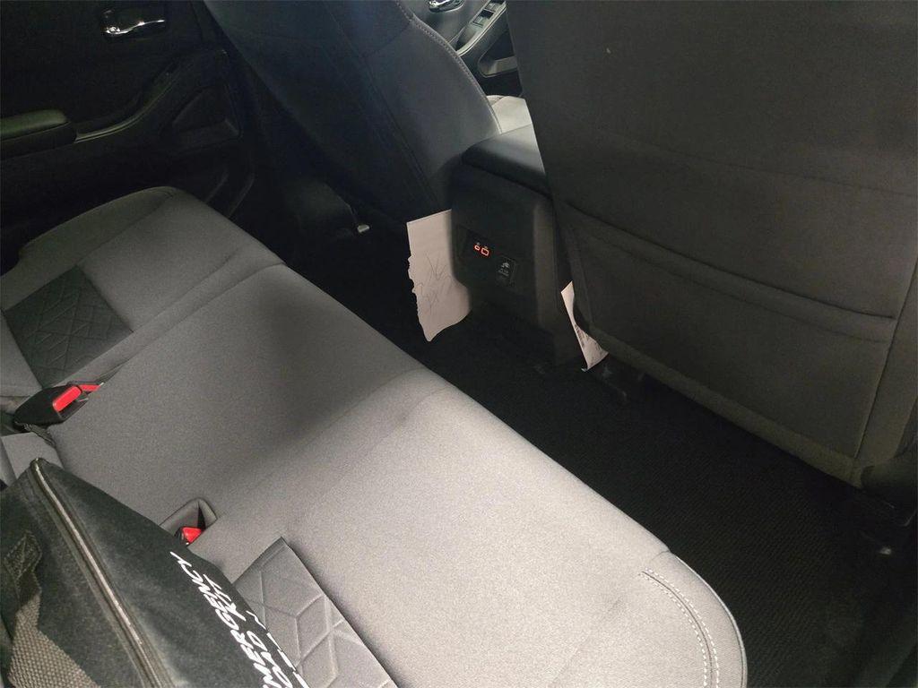 new 2025 Nissan Frontier car, priced at $39,925