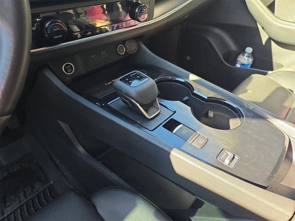 used 2023 Nissan Rogue car, priced at $18,888