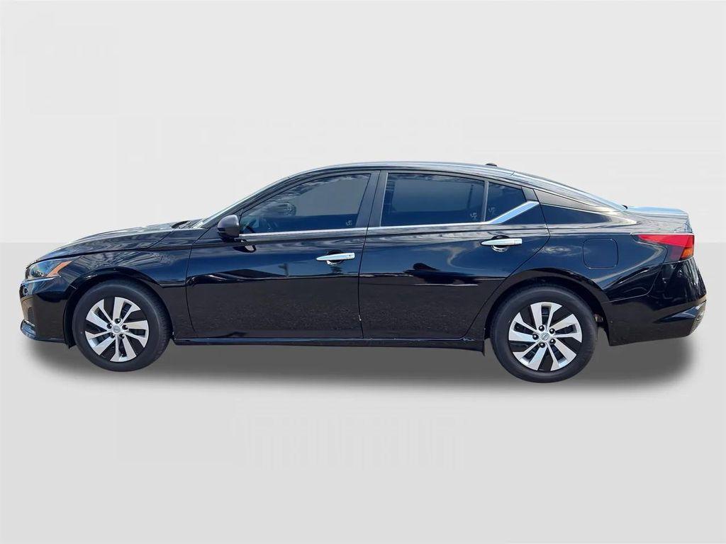 new 2025 Nissan Altima car, priced at $28,505