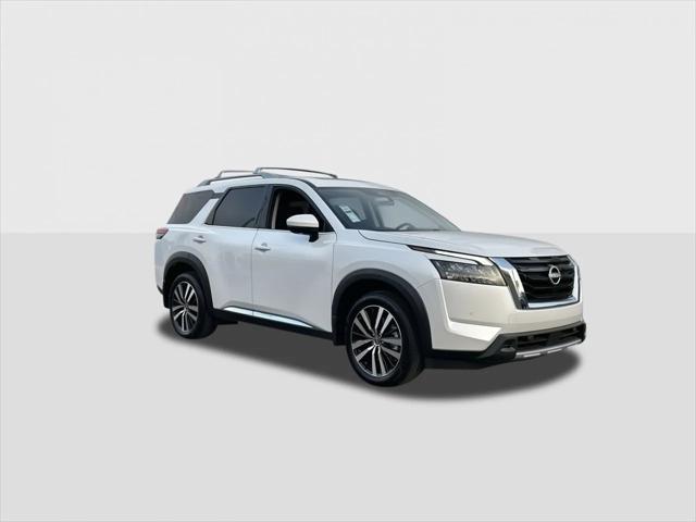 new 2025 Nissan Pathfinder car, priced at $53,030