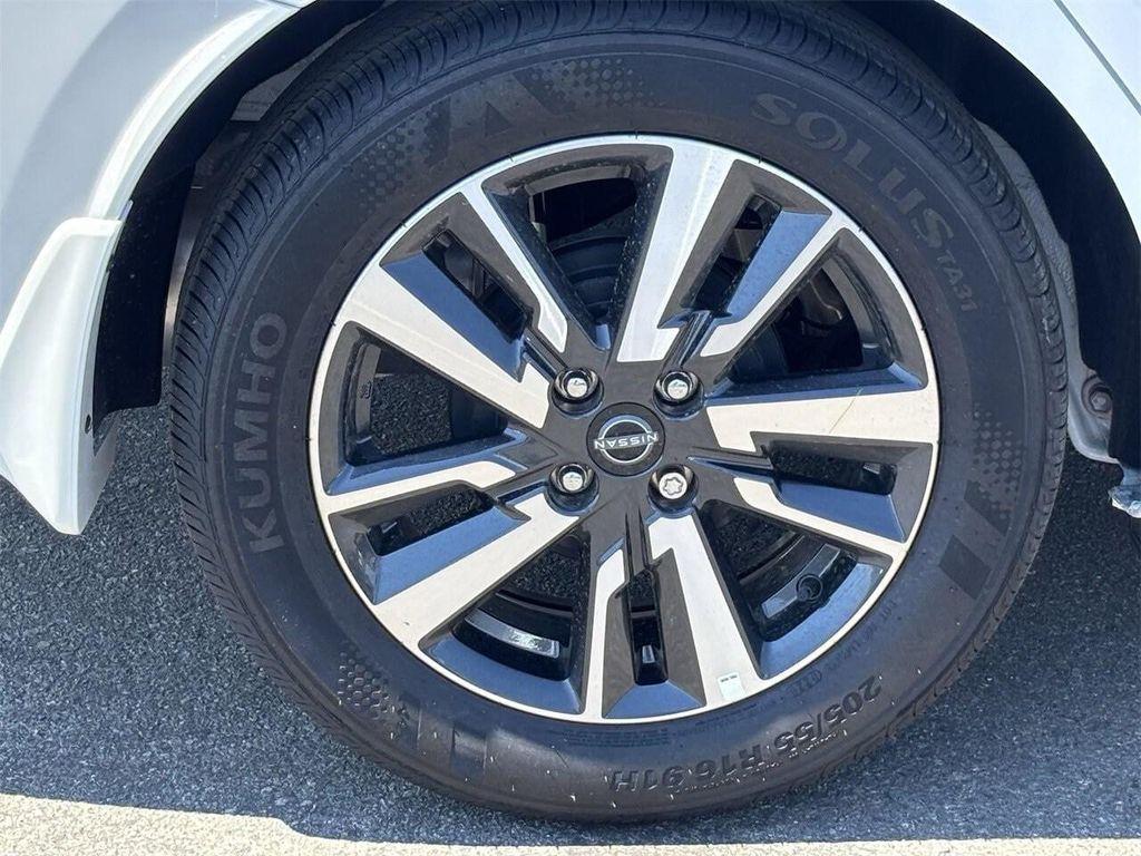 new 2025 Nissan Versa car, priced at $22,800