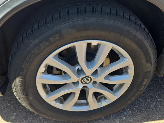 used 2019 Nissan Rogue car, priced at $16,905