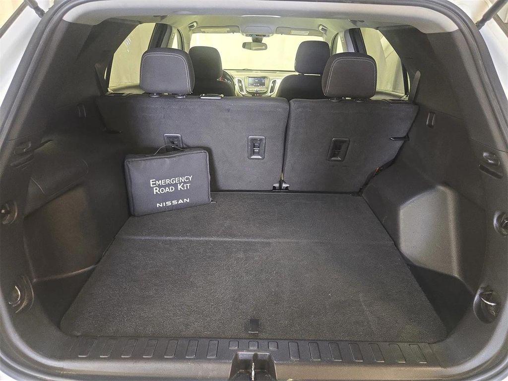 used 2023 Chevrolet Equinox car, priced at $17,907
