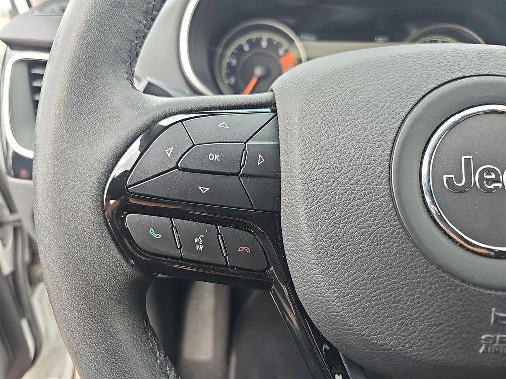 used 2023 Jeep Cherokee car, priced at $22,070