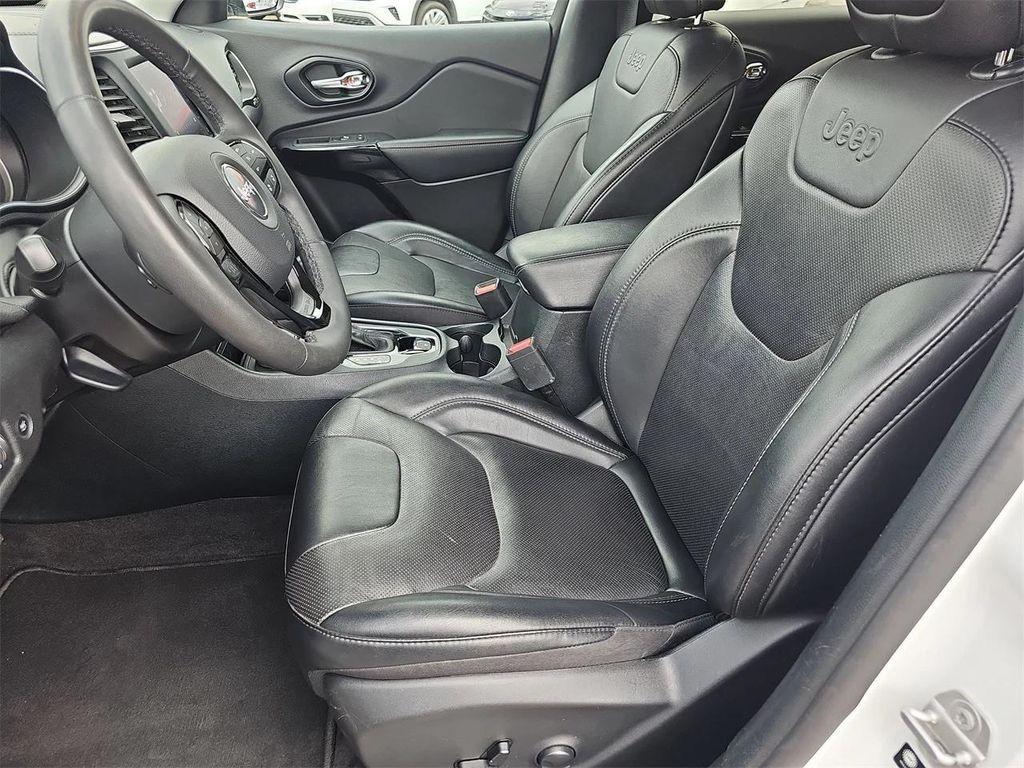 used 2023 Jeep Cherokee car, priced at $22,070