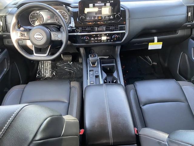 new 2025 Nissan Pathfinder car, priced at $45,015