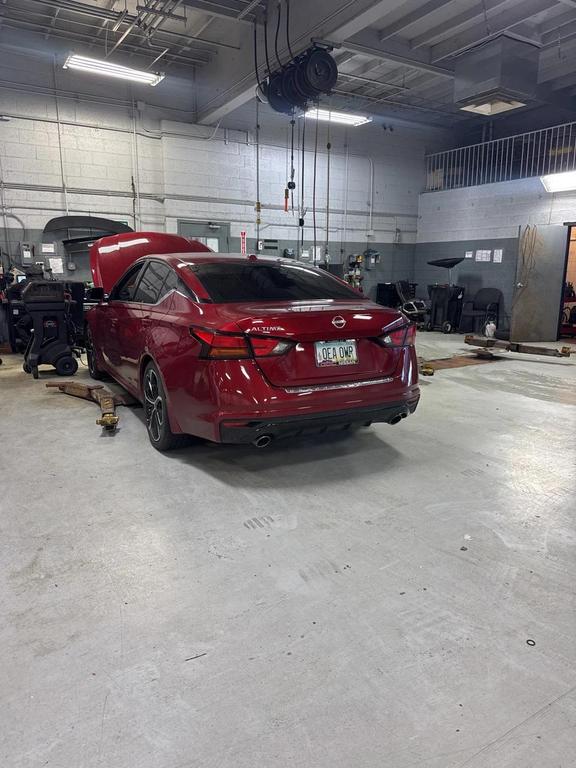 used 2023 Nissan Altima car, priced at $22,102