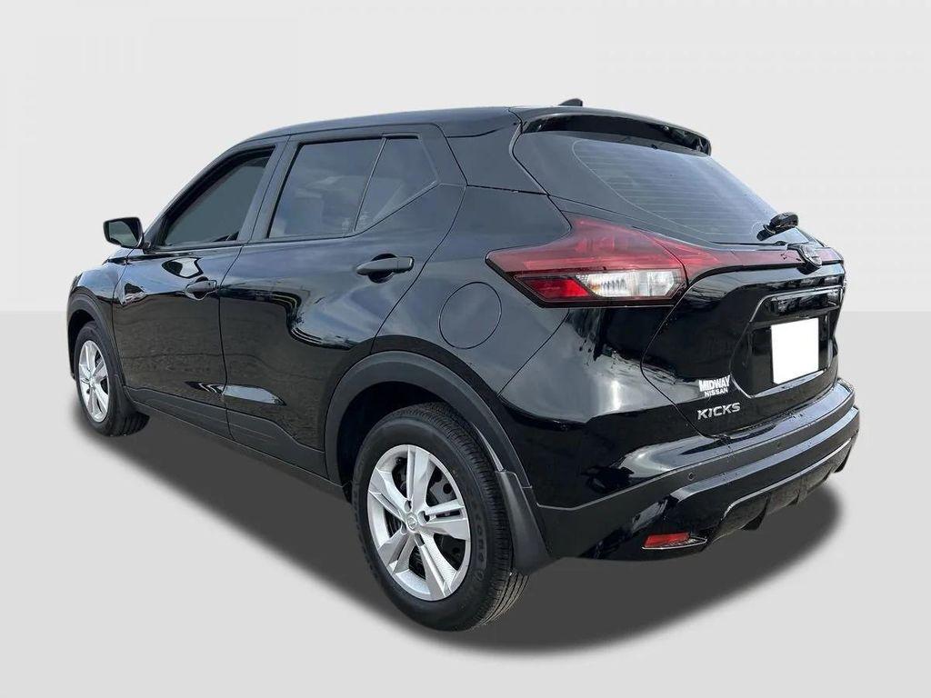 new 2025 Nissan Kicks car, priced at $23,760