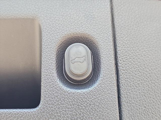 used 2020 Cadillac Escalade ESV car, priced at $38,954