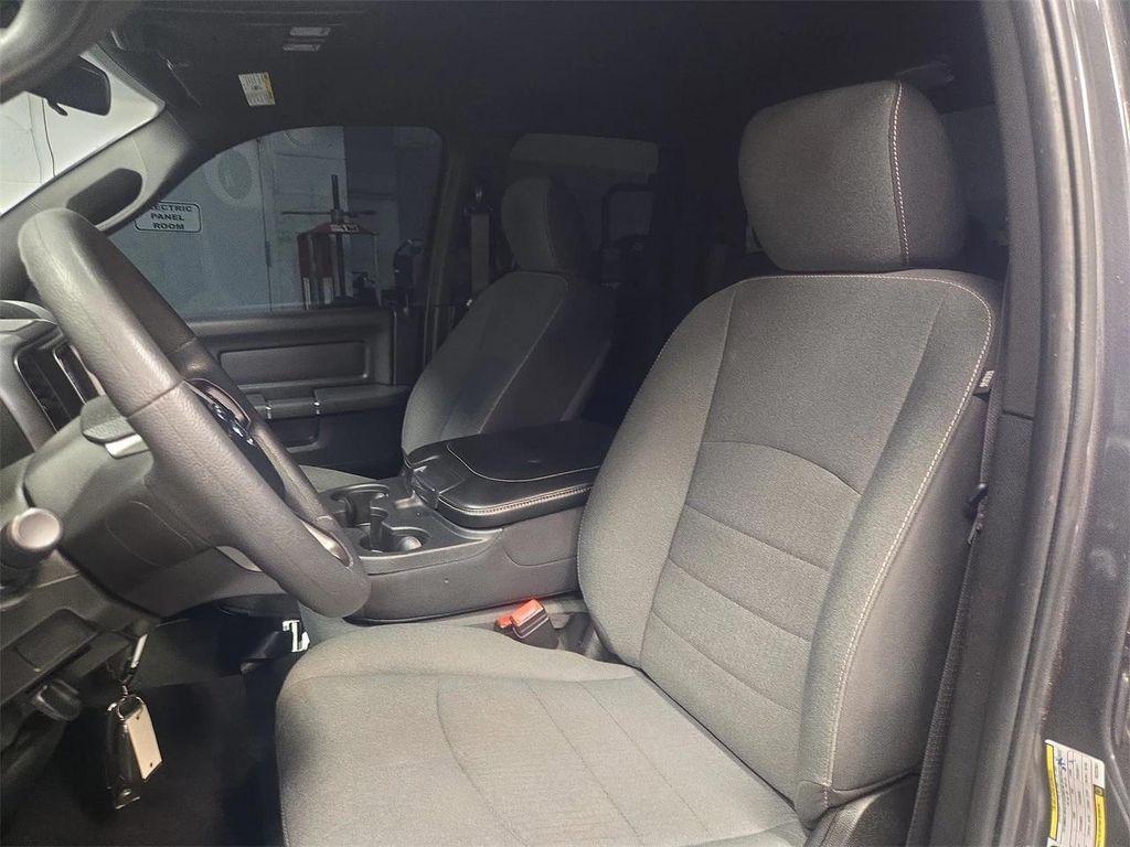 used 2022 Ram 1500 Classic car, priced at $25,844