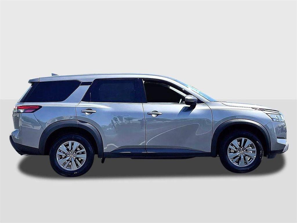 new 2025 Nissan Pathfinder car, priced at $38,475