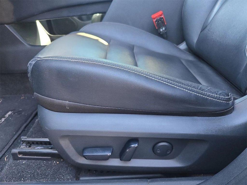 used 2021 Nissan Rogue car, priced at $18,786