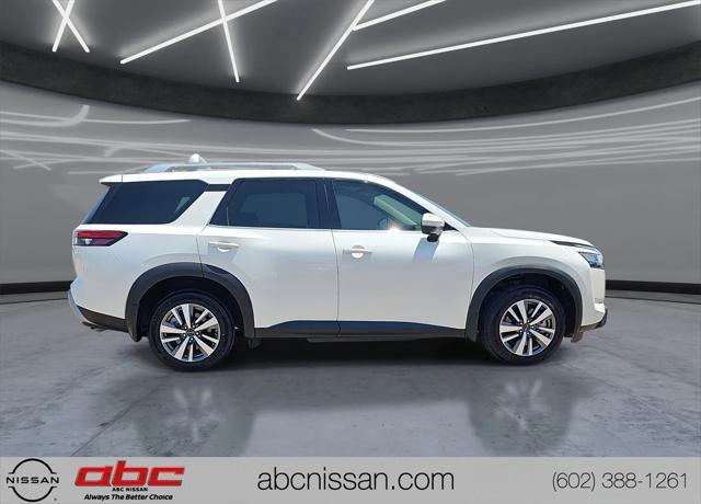 used 2022 Nissan Pathfinder car, priced at $30,012