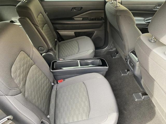 new 2025 Nissan Pathfinder car, priced at $44,835