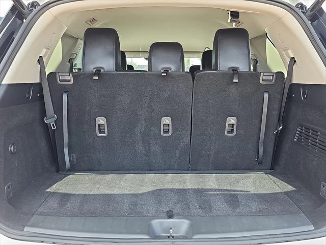 used 2024 Nissan Pathfinder car, priced at $35,791