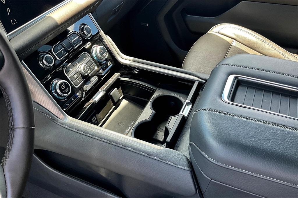used 2023 GMC Yukon car, priced at $57,761