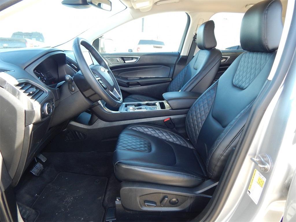 used 2024 Ford Edge car, priced at $28,997