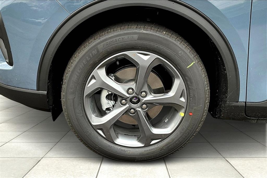 new 2025 Ford Escape car, priced at $31,231