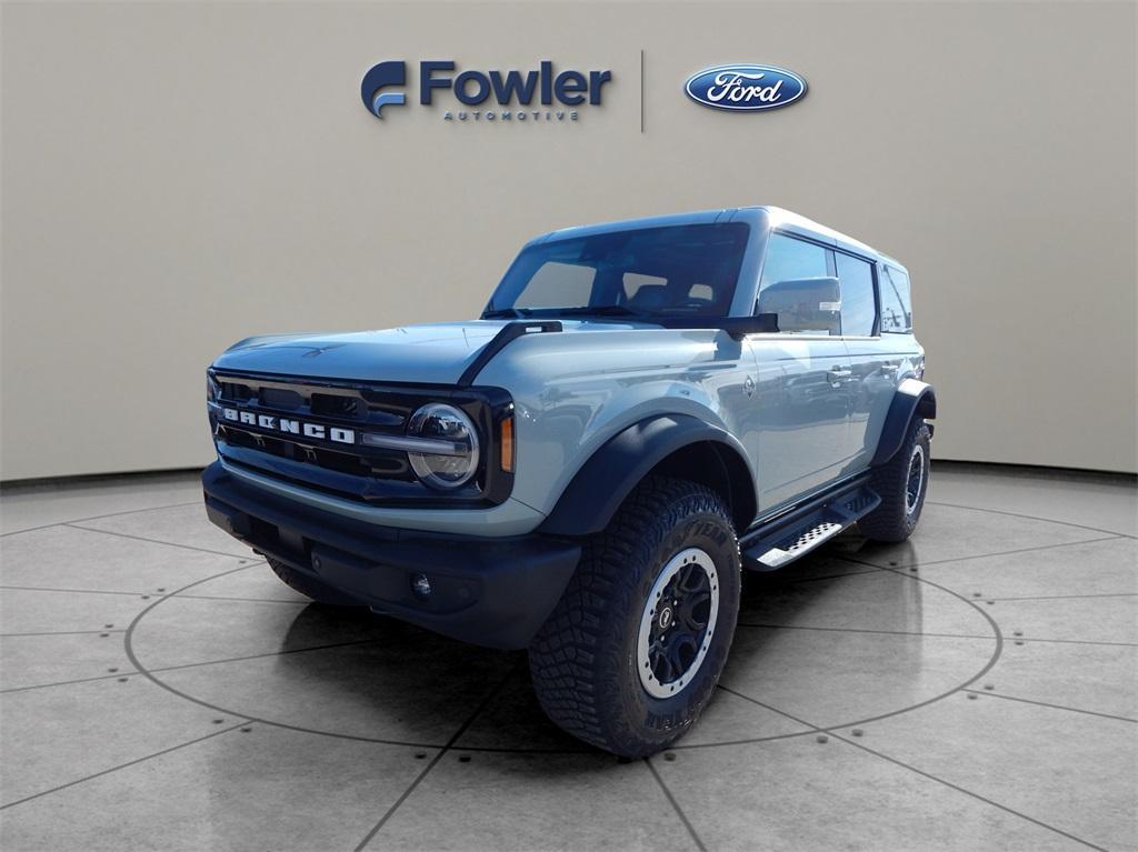 new 2024 Ford Bronco car, priced at $55,303