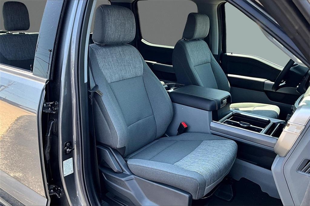 new 2025 Ford F-250 car, priced at $73,113