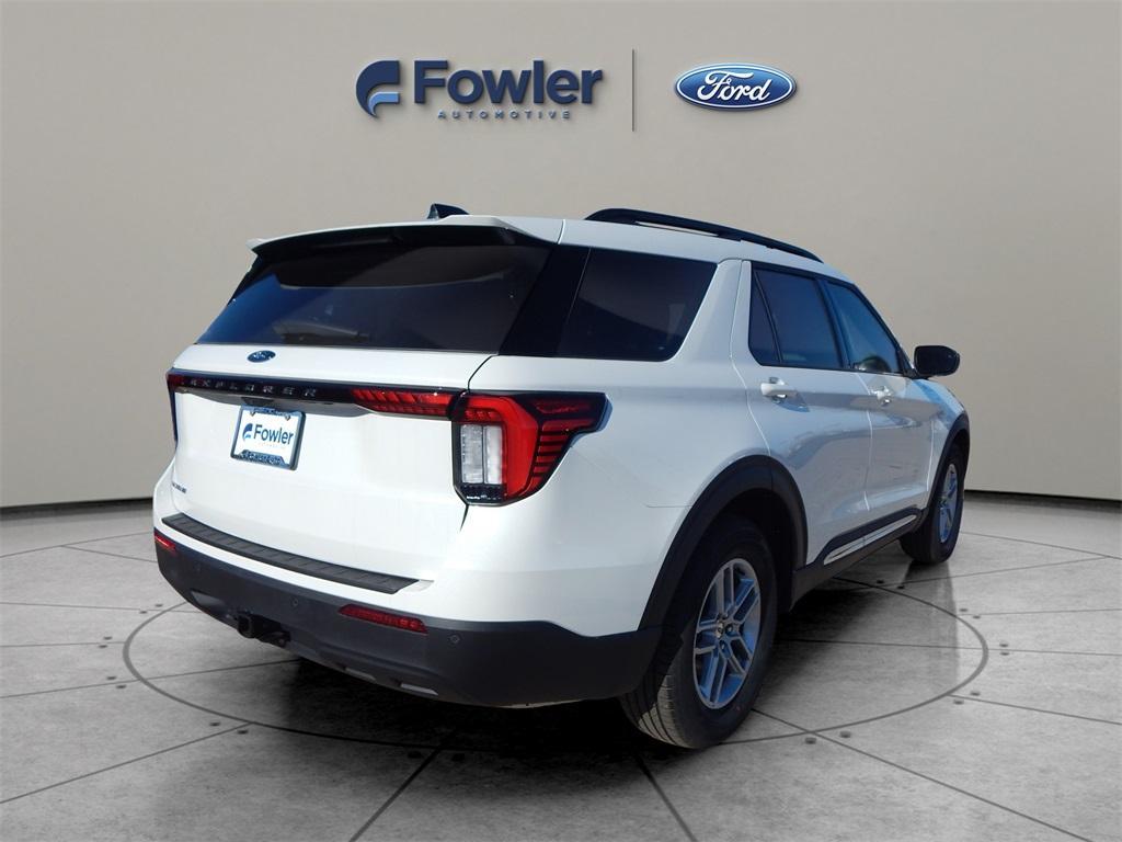 new 2025 Ford Explorer car, priced at $38,745