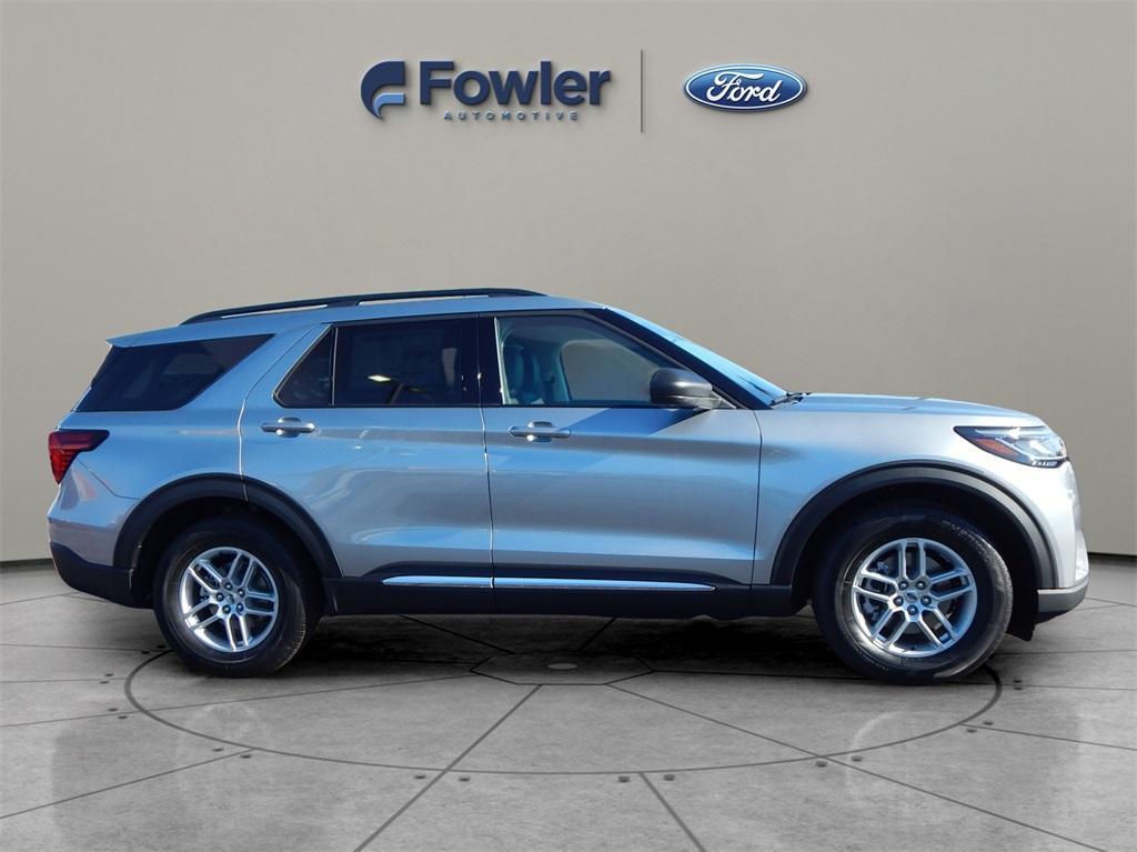 new 2025 Ford Explorer car, priced at $41,270