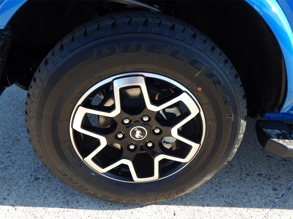 new 2024 Ford Bronco car, priced at $49,545