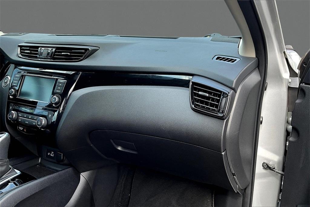 used 2022 Nissan Rogue Sport car, priced at $18,987
