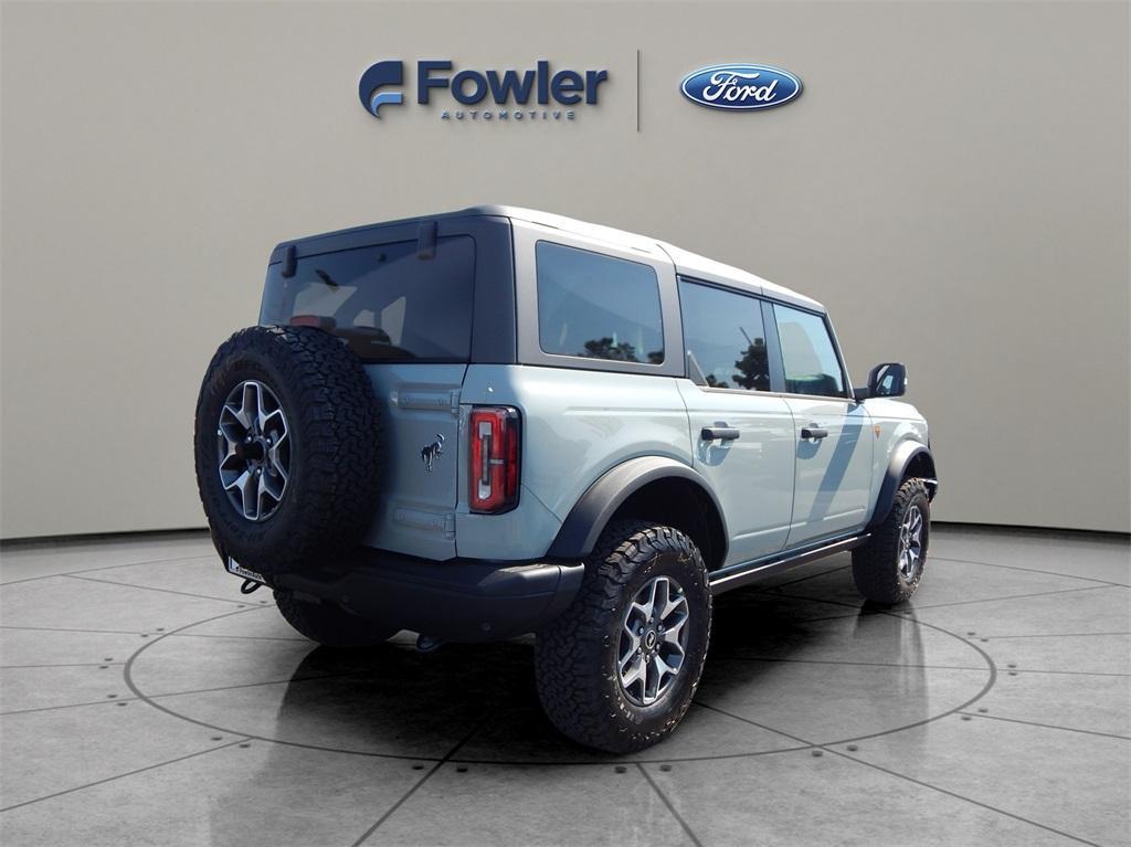 new 2024 Ford Bronco car, priced at $58,925