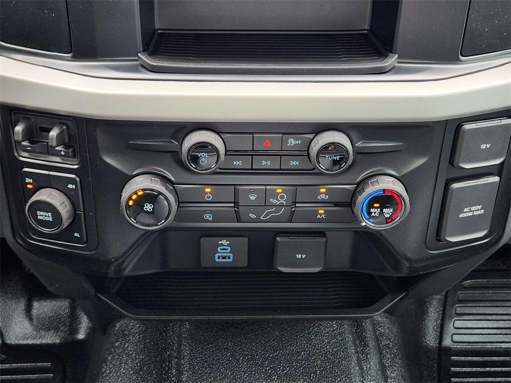 new 2025 Ford F-350 car, priced at $61,078