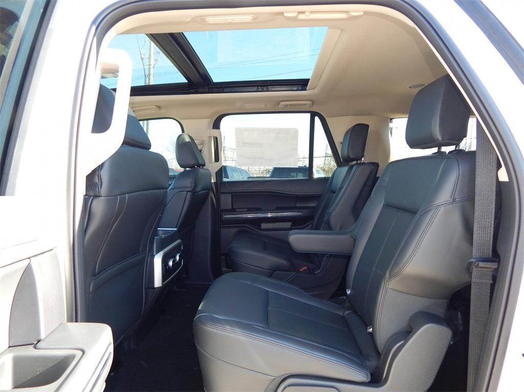 new 2024 Ford Expedition Max car, priced at $64,995