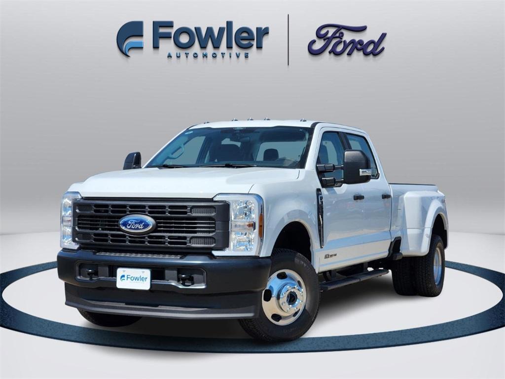 new 2025 Ford F-350 car, priced at $68,090