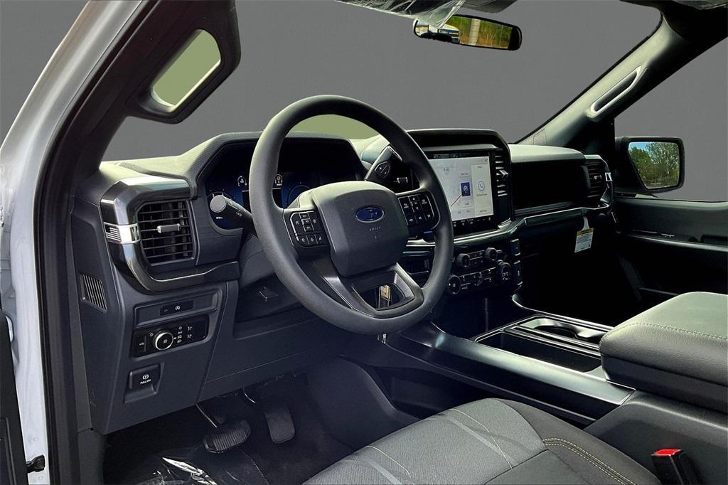new 2025 Ford F-150 car, priced at $41,896