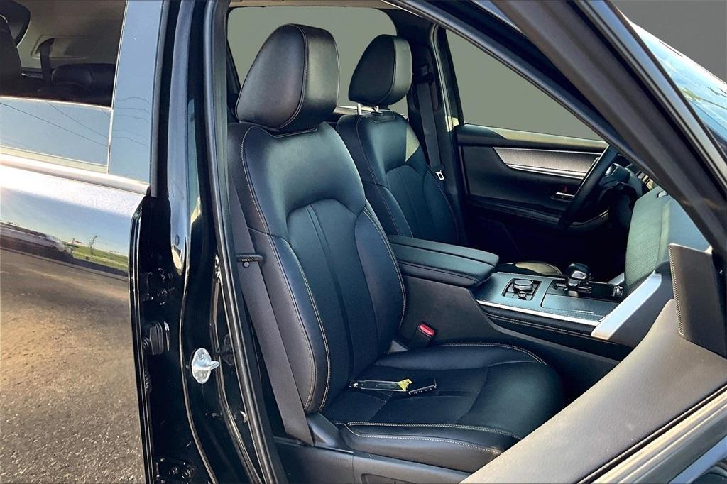 used 2024 Mazda CX-90 car, priced at $33,925