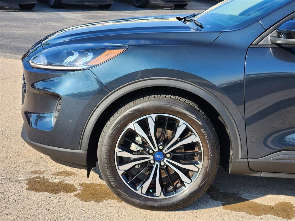 used 2022 Ford Escape car, priced at $26,981