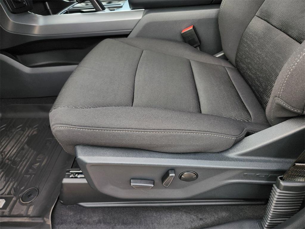 new 2025 Ford F-150 car, priced at $55,987