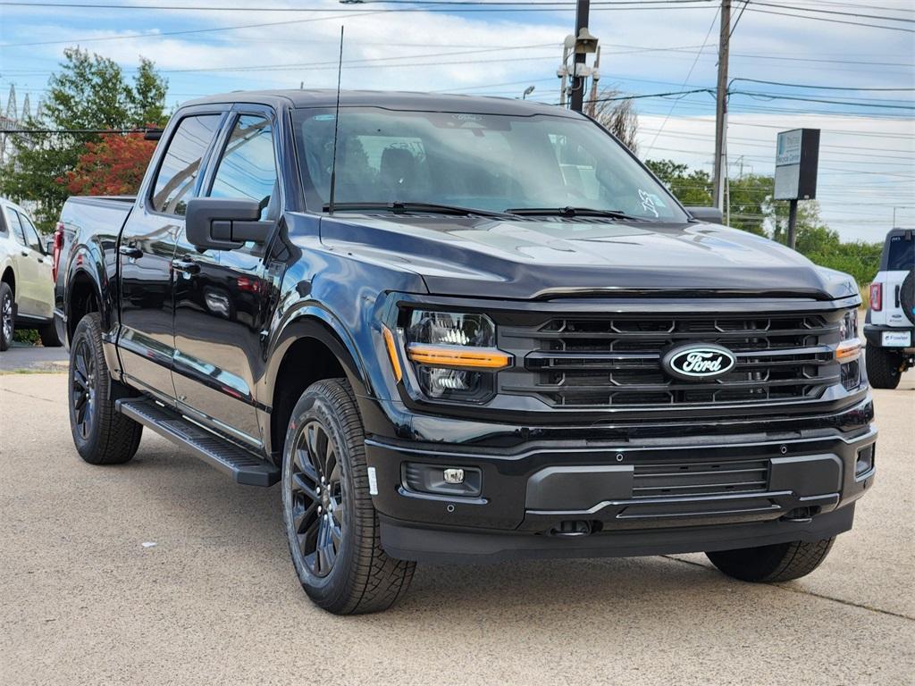 new 2025 Ford F-150 car, priced at $55,987
